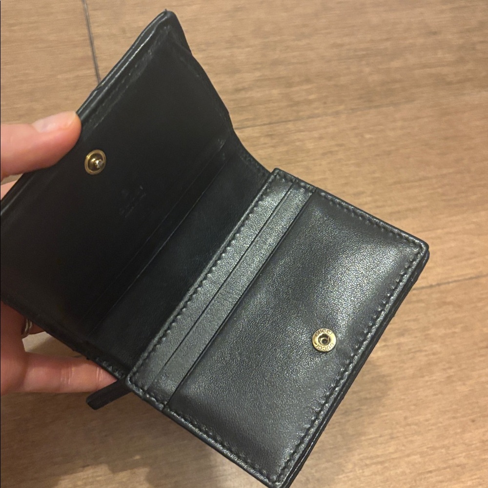 Black Gucci marmont zipped wallet - Picture 2 of 5